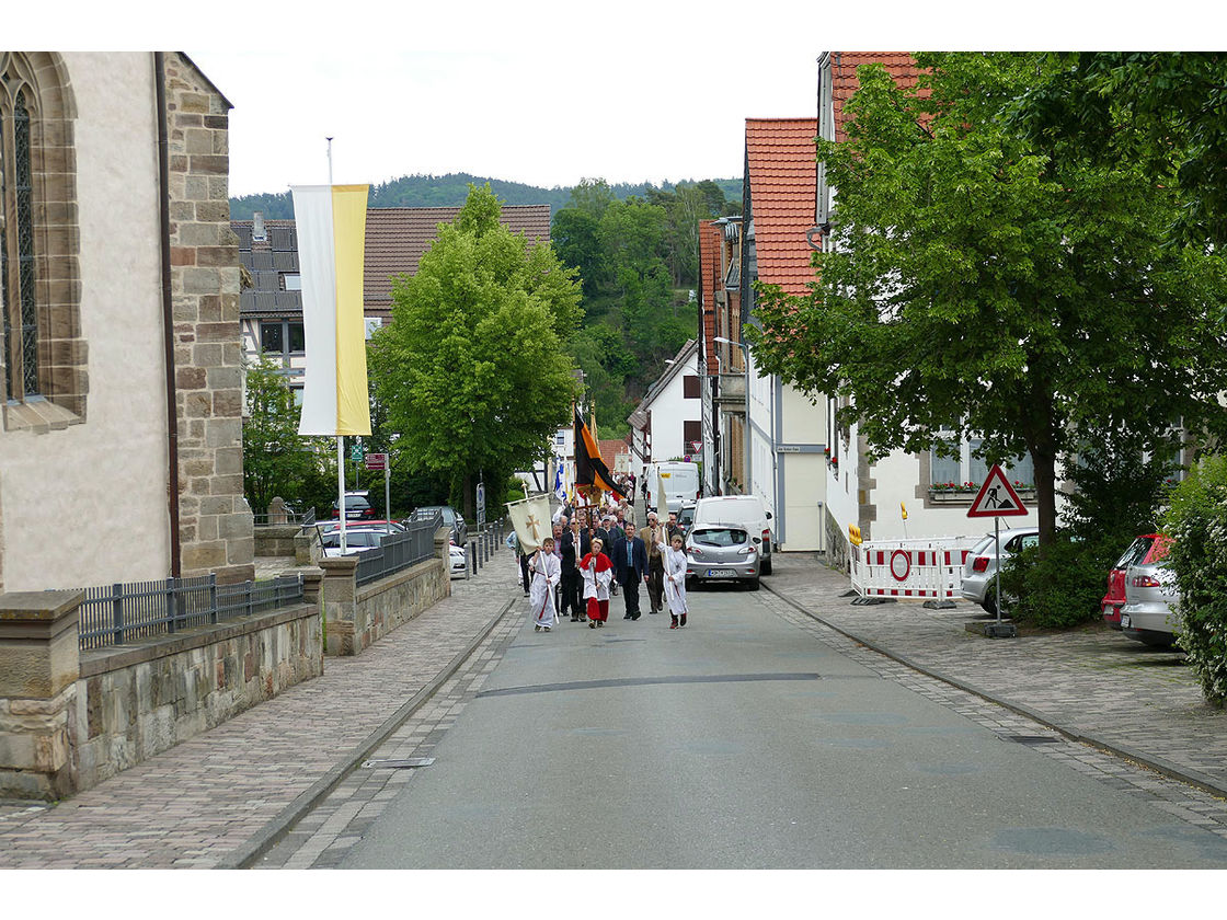 Bittprozession an Christi Himmelfahrt (Foto: Karl-Franz Thiede)